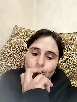 Snapshot of Stellary3752 chatting on March 19, 2026, 11:43 am Stellary3752 online show from March 19, 2026, 11:43 am