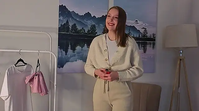 AraSuits online show from February 26, 2026, 6:02 am