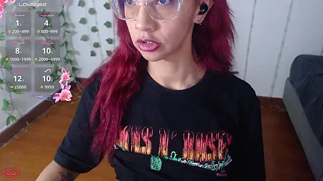 scarlett-ash online show from February 24, 2026, 7:04 pm