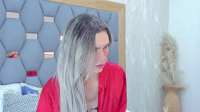 Snapshot of kamilla_rossi chatting on May 14, 2026, 12:13 pm kamilla rossi online show from May 14, 2026, 12:13 pm