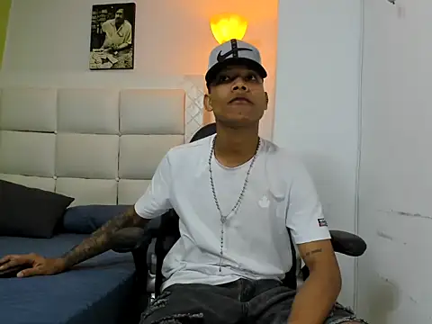 emanuel 23cm online show from February 28, 2026, 2:22 am