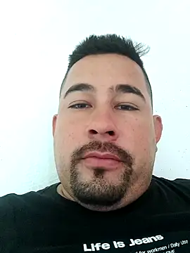 Snapshot of stivengaviria chatting on February 27, 2026, 6:30 pm stivengaviria online show from February 27, 2026, 6:30 pm