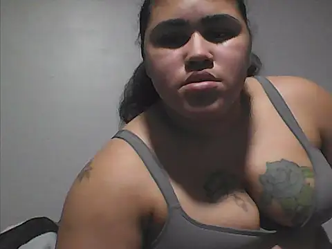 Snapshot of Selyne247 chatting on March 3, 2026, 2:29 am Selyne247 online show from March 3, 2026, 2:29 am