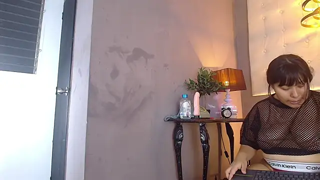 Snapshot of Assly_Love chatting on March 15, 2026, 4:41 am Assly Love online show from March 15, 2026, 4:41 am