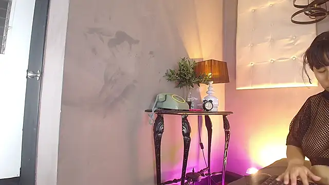 Snapshot of Assly_Love chatting on March 3, 2026, 10:00 am Assly Love online show from March 3, 2026, 10:00 am