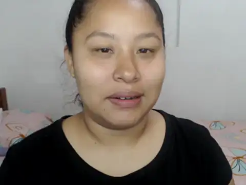 Snapshot of Assly_Love chatting on April 10, 2026, 11:34 pm Assly Love online show from April 10, 2026, 11:34 pm