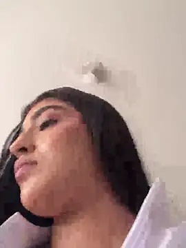 Snapshot of Misty-kat chatting on May 1, 2026, 7:30 pm Misty-kat online show from May 1, 2026, 7:30 pm