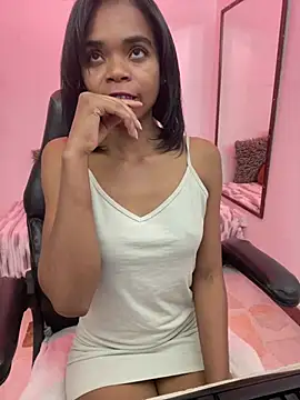 camila avila online show from March 31, 2026, 3:30 am