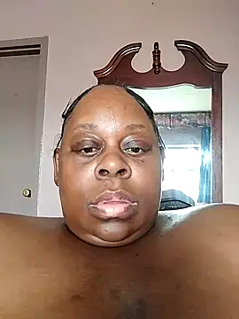 Pinkchocolatebbw online show from February 26, 2026, 4:40 pm