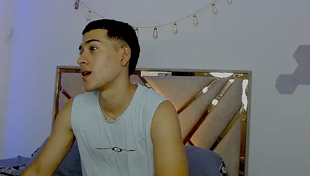 oliver   saint online show from March 24, 2026, 11:27 pm