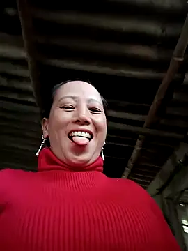 JenyLy68 online show from March 18, 2026, 2:48 am