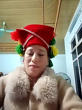 JenyLy68 online show from March 13, 2026, 1:38 pm