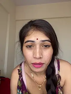 Snapshot of LOVELUST02 chatting on March 24, 2026, 8:36 am LOVELUST02 online show from March 24, 2026, 8:36 am