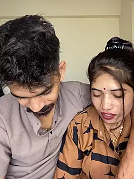 Snapshot of LOVELUST02 chatting on April 5, 2026, 3:24 am LOVELUST02 online show from April 5, 2026, 3:24 am