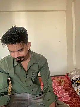 Snapshot of LOVELUST02 chatting on April 11, 2026, 2:41 am LOVELUST02 online show from April 11, 2026, 2:41 am