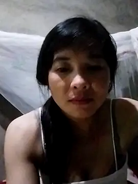 Snapshot of rinrin7700 chatting on April 15, 2026, 8:42 pm rinrin7700 online show from April 15, 2026, 8:42 pm