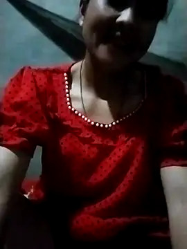 Snapshot of rinrin7700 chatting on April 11, 2026, 7:45 am rinrin7700 online show from April 11, 2026, 7:45 am