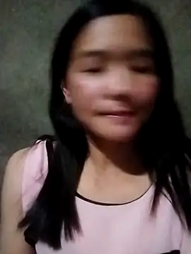 Snapshot of rinrin7700 chatting on March 12, 2026, 1:15 pm rinrin7700 online show from March 12, 2026, 1:15 pm