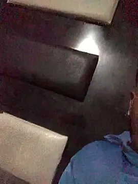 Snapshot of Elsolo2 chatting on March 26, 2026, 4:44 am Elsolo2 online show from March 26, 2026, 4:44 am