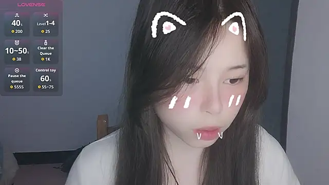 Snapshot of F-Yihao chatting on March 4, 2026, 11:40 am F-Yihao online show from March 4, 2026, 11:40 am