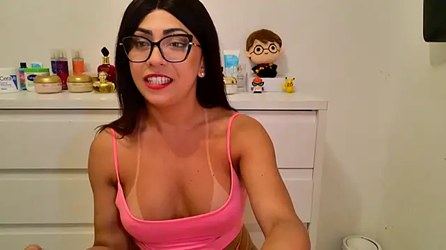 dolljessica online show from July 27, 2026, 5:36 am