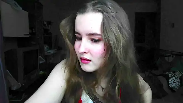 Adelinevibe online show from March 1, 2026, 7:08 am