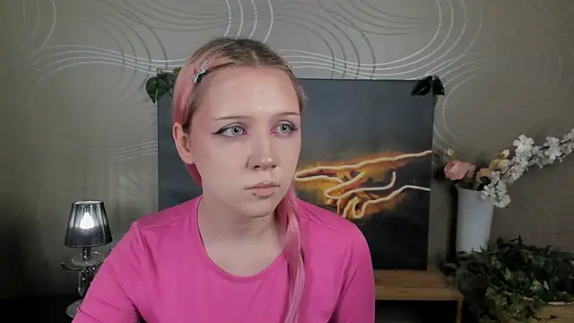 Snapshot of LinMagpuri chatting on February 26, 2026, 12:05 pm LinMagpuri online show from February 26, 2026, 12:05 pm