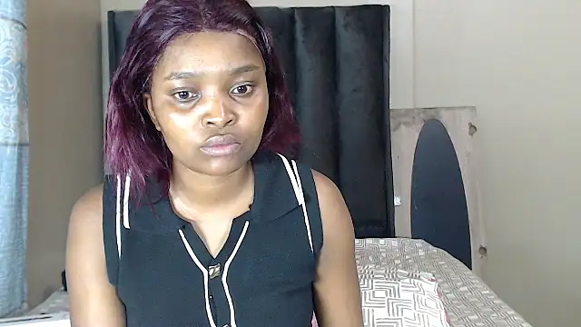 LexyDiana online show from May 4, 2026, 6:44 pm