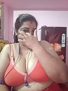 Snapshot of tamil_lathikaaa chatting on May 1, 2026, 5:07 pm tamil lathikaaa online show from May 1, 2026, 5:07 pm
