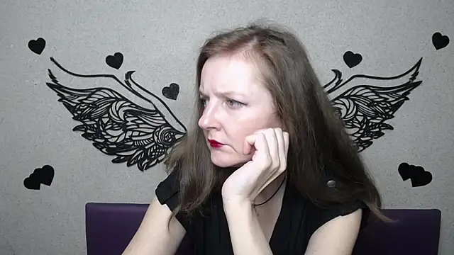 Snapshot of MeganPirs chatting on April 9, 2026, 5:19 pm MeganPirs online show from April 9, 2026, 5:19 pm