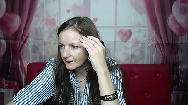 MeganPirs online show from July 14, 2026, 10:21 am