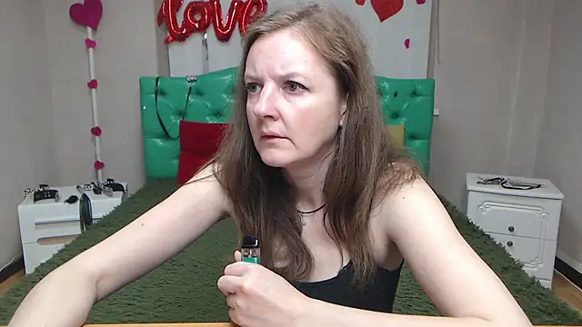 Snapshot of MeganPirs chatting on May 30, 2026, 5:07 pm MeganPirs online show from May 30, 2026, 5:07 pm