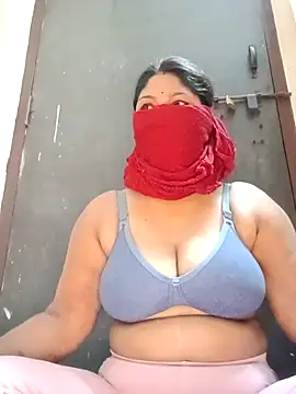 sexyladdupilla online show from February 27, 2026, 12:49 pm