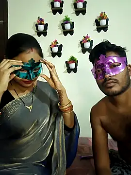 Sweet Cpl  online show from March 28, 2026, 4:19 pm