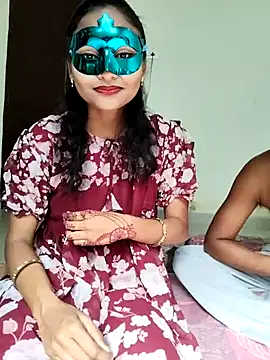 Sweet Cpl  online show from March 1, 2026, 4:01 am