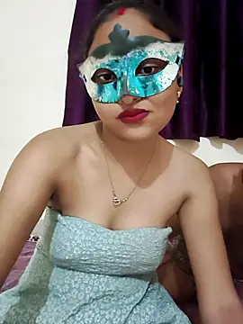 Snapshot of Sweet_Cpl_ chatting on June 27, 2026, 1:28 pm Sweet Cpl online show from June 27, 2026, 1:28 pm
