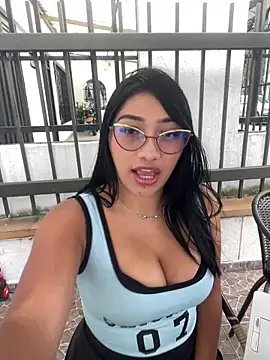 GeorgiaPink  online show from March 28, 2026, 9:05 pm