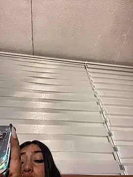 GeorgiaPink  online show from April 21, 2026, 7:59 am