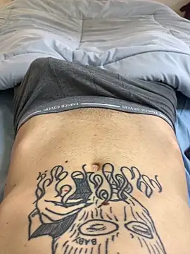 Snapshot of IamAlexei chatting on April 8, 2026, 9:44 am IamAlexei online show from April 8, 2026, 9:44 am