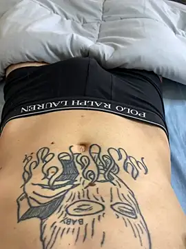 Snapshot of IamAlexei chatting on April 2, 2026, 8:21 am IamAlexei online show from April 2, 2026, 8:21 am