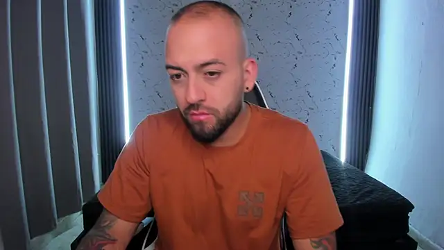 Snapshot of Jacke_Taylor1 chatting on April 1, 2026, 3:52 am Jacke Taylor1 online show from April 1, 2026, 3:52 am