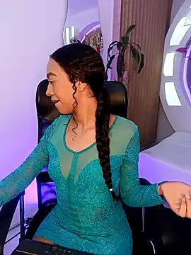 Snapshot of ritzabeth_daniel chatting on April 21, 2026, 2:51 am ritzabeth daniel online show from April 21, 2026, 2:51 am