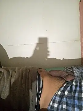 ZEESKEE online show from March 3, 2026, 9:33 pm