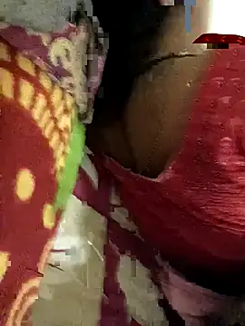 Snapshot of Nude-couple2 chatting on March 1, 2026, 9:04 pm Nude-couple2 online show from March 1, 2026, 9:04 pm