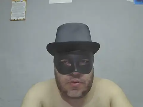 Snapshot of UrsoBissexualPauGrosso chatting on April 6, 2026, 3:35 am UrsoBissexualPauGrosso online show from April 6, 2026, 3:35 am