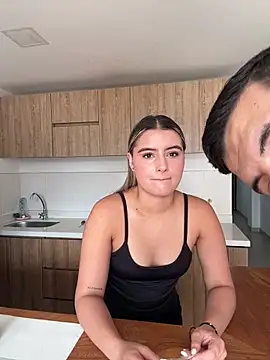 Snapshot of LiamAndEmma chatting on February 27, 2026, 3:23 pm LiamAndEmma online show from February 27, 2026, 3:23 pm