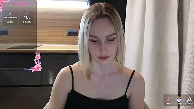 Snapshot of Bella_Villen chatting on April 1, 2026, 5:54 pm Bella Villen online show from April 1, 2026, 5:54 pm