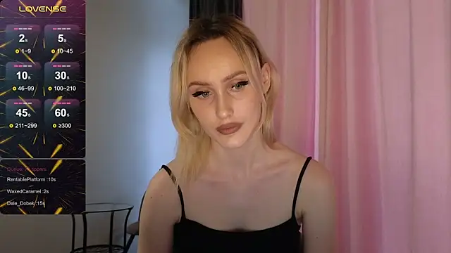 Snapshot of Bella_Villen chatting on March 6, 2026, 2:34 pm Bella Villen online show from March 6, 2026, 2:34 pm