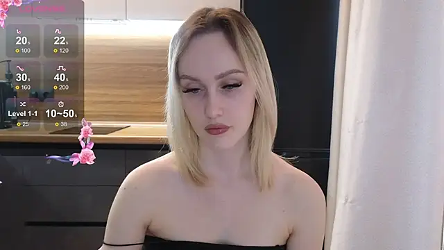 Snapshot of Bella_Villen chatting on May 12, 2026, 9:26 am Bella Villen online show from May 12, 2026, 9:26 am