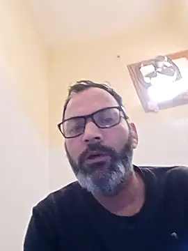 Snapshot of GentlemanX119 chatting on March 1, 2026, 3:17 am GentlemanX119 online show from March 1, 2026, 3:17 am